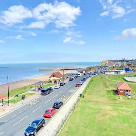 2 Bed In Oc-w408 * Whitby