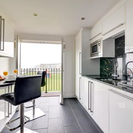 Sea Breeze Lejlighed *