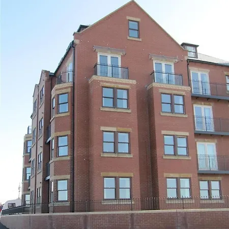 2 Bed In Oc-w408 Whitby